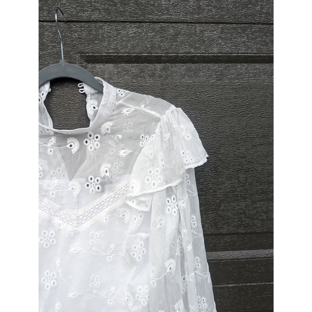 Modcloth Eyelet Lace Mini Dress in White - Picture 5 of 10